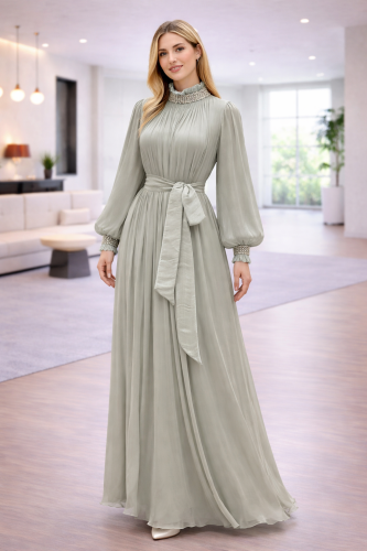 جلابية نسائي شيفون حرير مطعمة بالفصوص في الأكمام و...