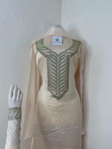 مخور حرير ساده بالطرحه