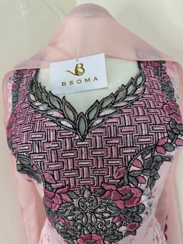 مخور حرير اندنوسي مخرم بالطرحه تطريز وكريستال