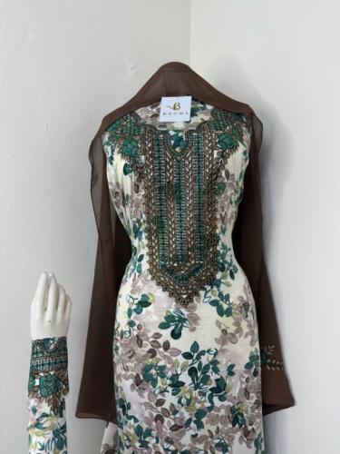 مخور اماراتي حرير اندنوسي بالطرح تطريز وكريستال