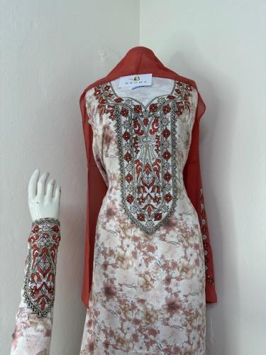 مخور حرير راقي بالطرحه تطريز وكريستال