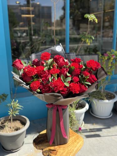 Beautiful Elfa flower bouquet
