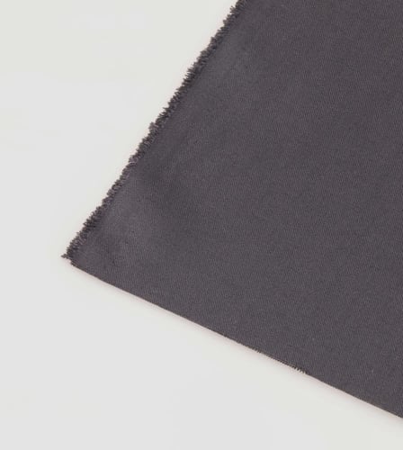 رمادي داكن سادة Q9