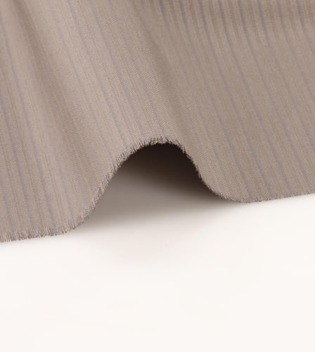 بني فاتح مقلم سماوي J4