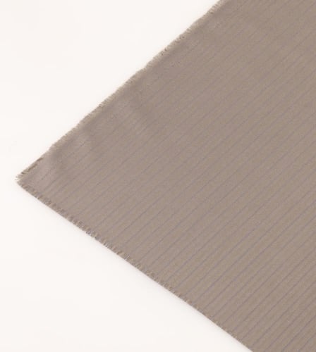 بني فاتح مقلم سماوي J4