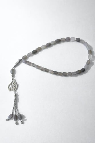 سبحة عقيق بالأسم