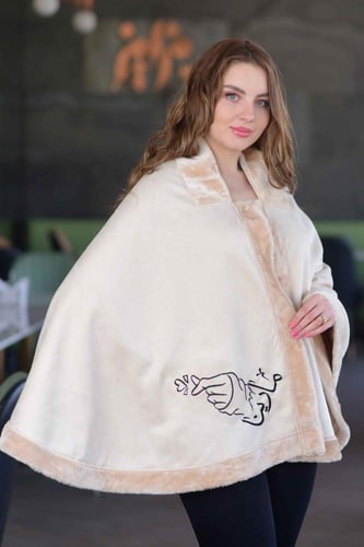 وشاح الفخامة بيج