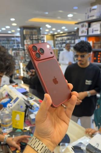 الترهيم الى اللون البرغندي الاكثر طلبا