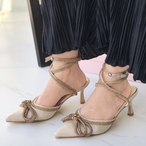 حذاء ماتش كعب