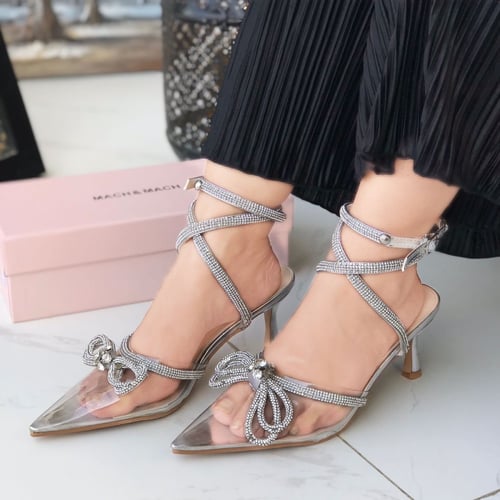 حذاء ماتش كعب