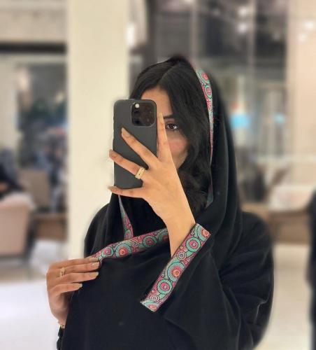 عباية رهف لف بقماش صالونه مع كلفه