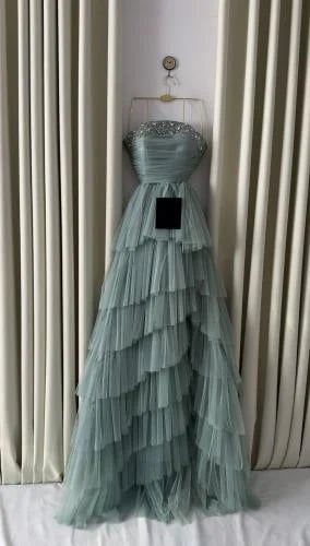 Victoria dress