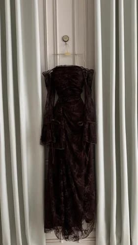 Elegant lace dress