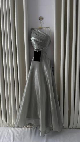 A dress in a distinctive color