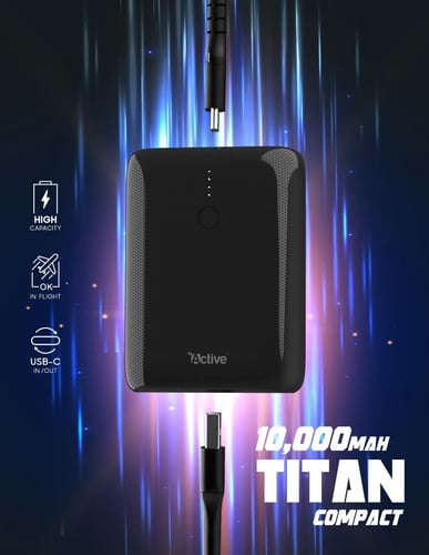 Titan كومباكت باللون الاسود بسعة 10,000 ملي أمبير.