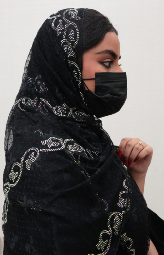 طرحة تل تطريز ملون 601