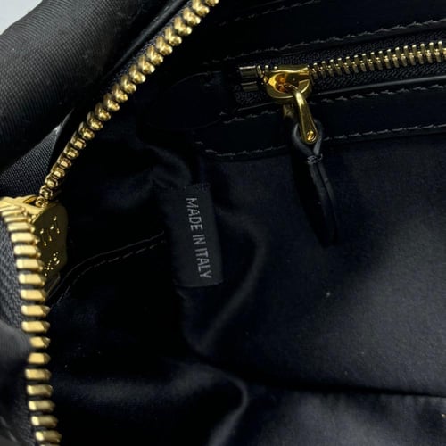 شنطة ميو ميو