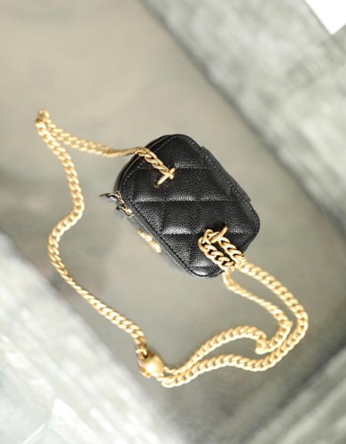 شنطة شانيل 23p مقاس. 11cm