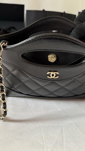 شانيل مقاس 20.5 cm