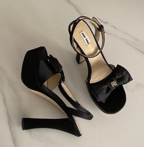 هيلز ميوميو