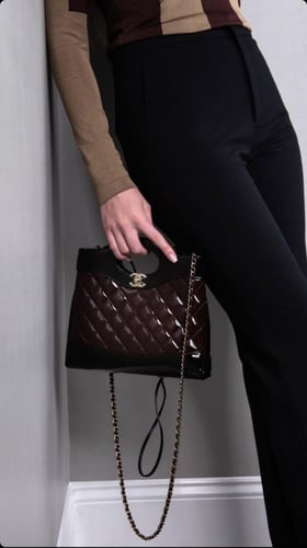 شانيل مقاس 23.5 cm