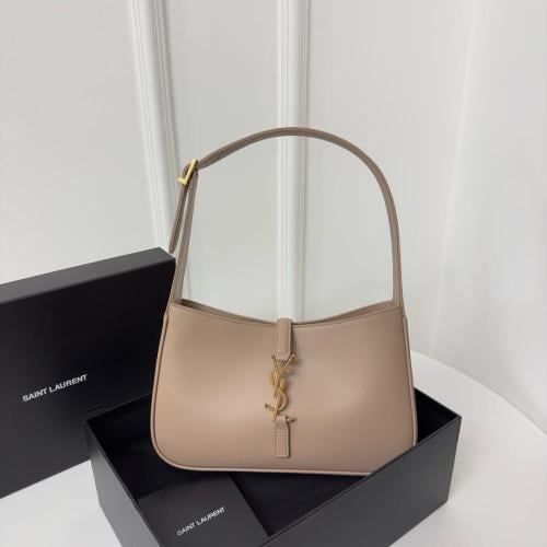 سان لوران LE 5A7 مقاس 24cm