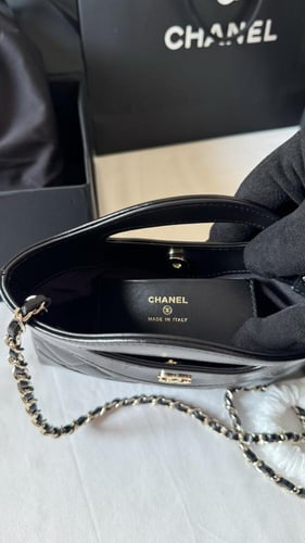 شانيل مقاس 20.5 cm