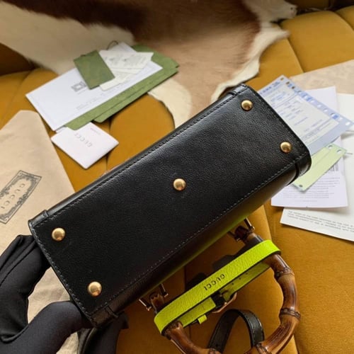 قوتشي ديانا مقاس 20سم