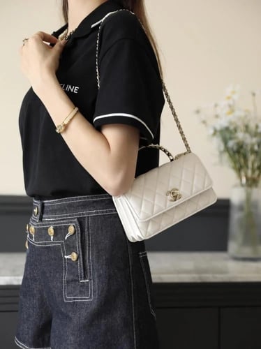 شنطة شانيل 24s مقاس 18.5cm