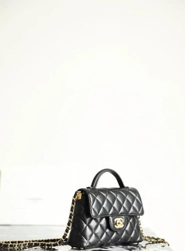 شنطة شانيل 25P مقاس 20cm