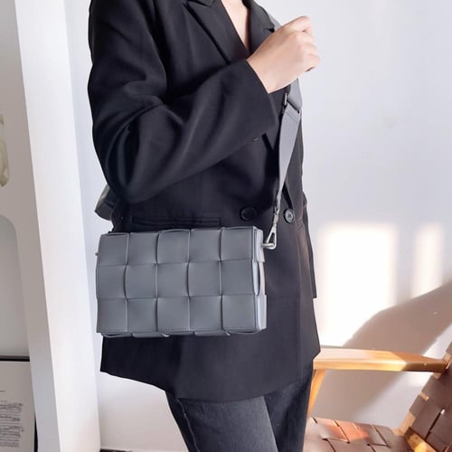 شنطة بوتيقا Cassette With مقاس 23cm