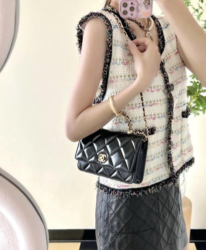 شنطة شانيل 24B مقاس 19.3cm