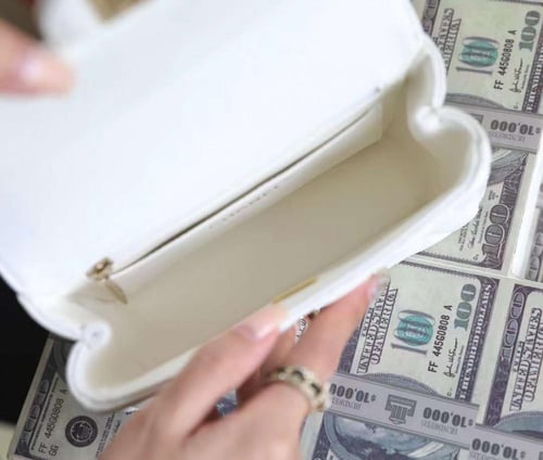 شنطة شانيل23A مقاس18cm