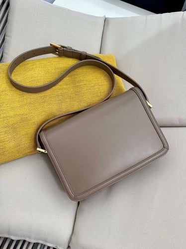 شنطة سان لوران