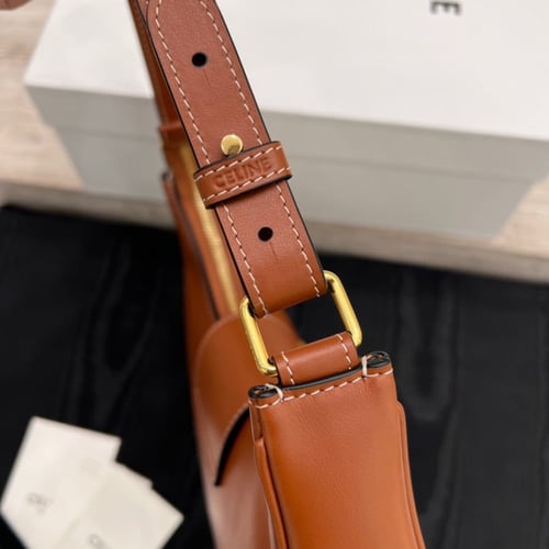 حقيبة سيلين Ava Triomphe