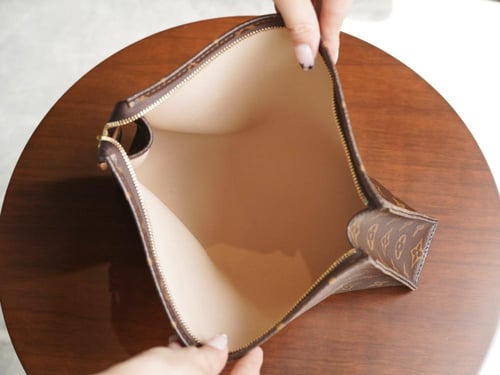 شنطة لويس فيتون باوتش