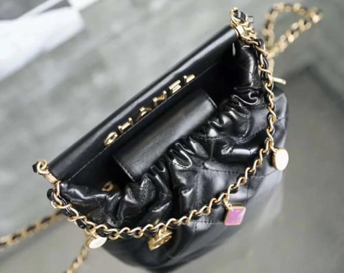 شنطة شانيل 23P مقاس 17cm