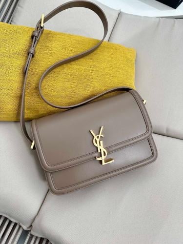 شنطة سان لوران