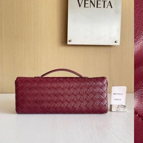 حقيبة بوتيغا كلاتش أنديامو طويل مقاس31سم