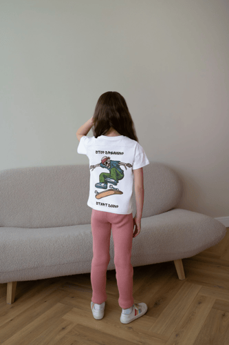 تيشرت stope dreaming