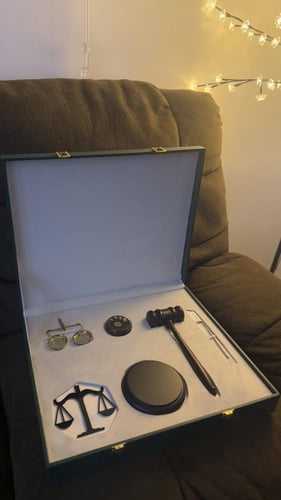 بوكس العدالة الكلاسيكي ⚖️