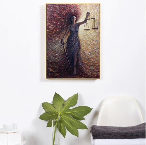 لوحة فتاة العدالة ⚖️️