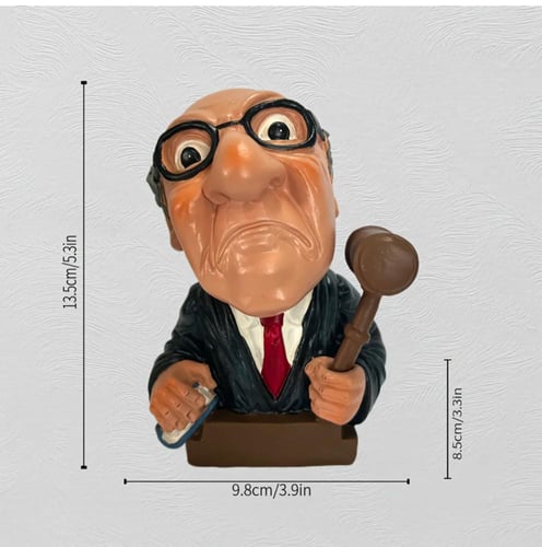 مجسم القاضي الغاضب ⚖️