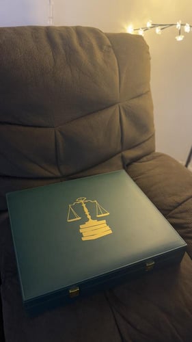 بوكس العدالة الكلاسيكي ⚖️