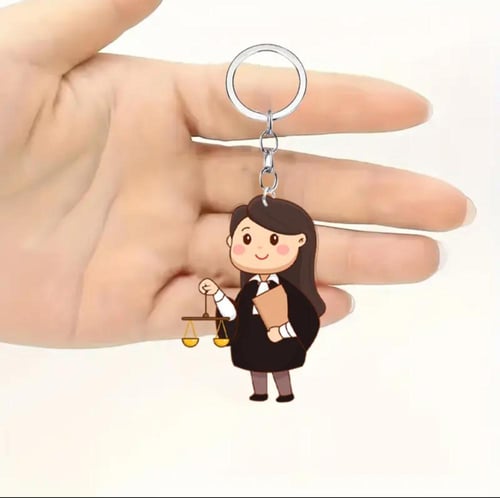 ميدالية المحامية ‍