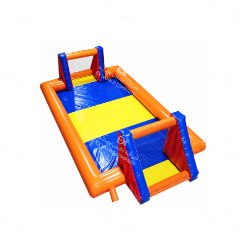 ملعب صابوني 8 × 4 متر