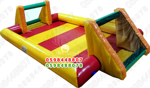 ملعب صابوني 8 × 4 متر