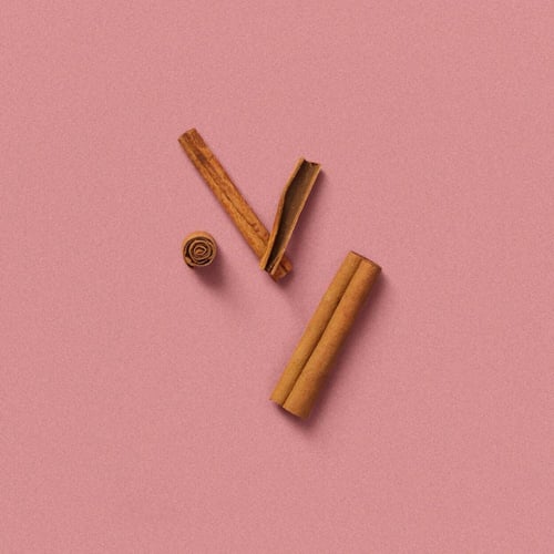 عطر قوتشي ذا ألكيميستس جاردن إيه جلومينج نايت أو د...