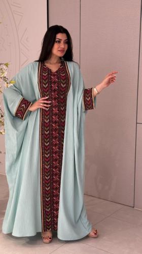 قفطان الفراشة الماس
