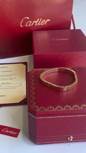 اسواره كارتير ذهبي مع ملحقات هاي كواليتي
